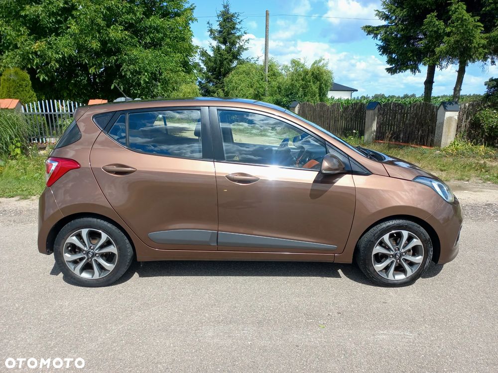 Hyundai i10 1.2 Premium - 11