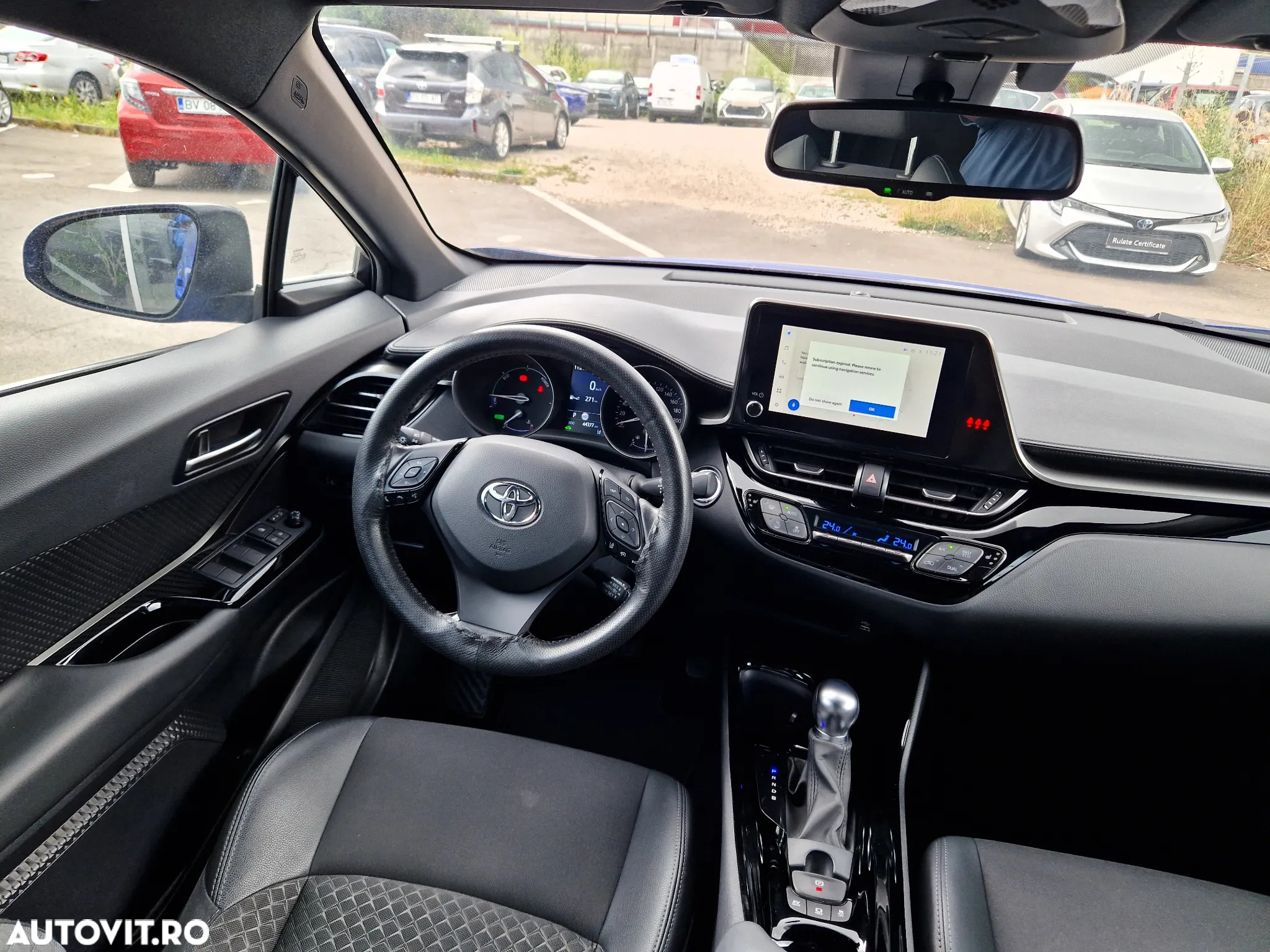 Toyota C-HR 1.8 HSD 122 CP 4x2 CVT C-ult Style bi-tone - 13