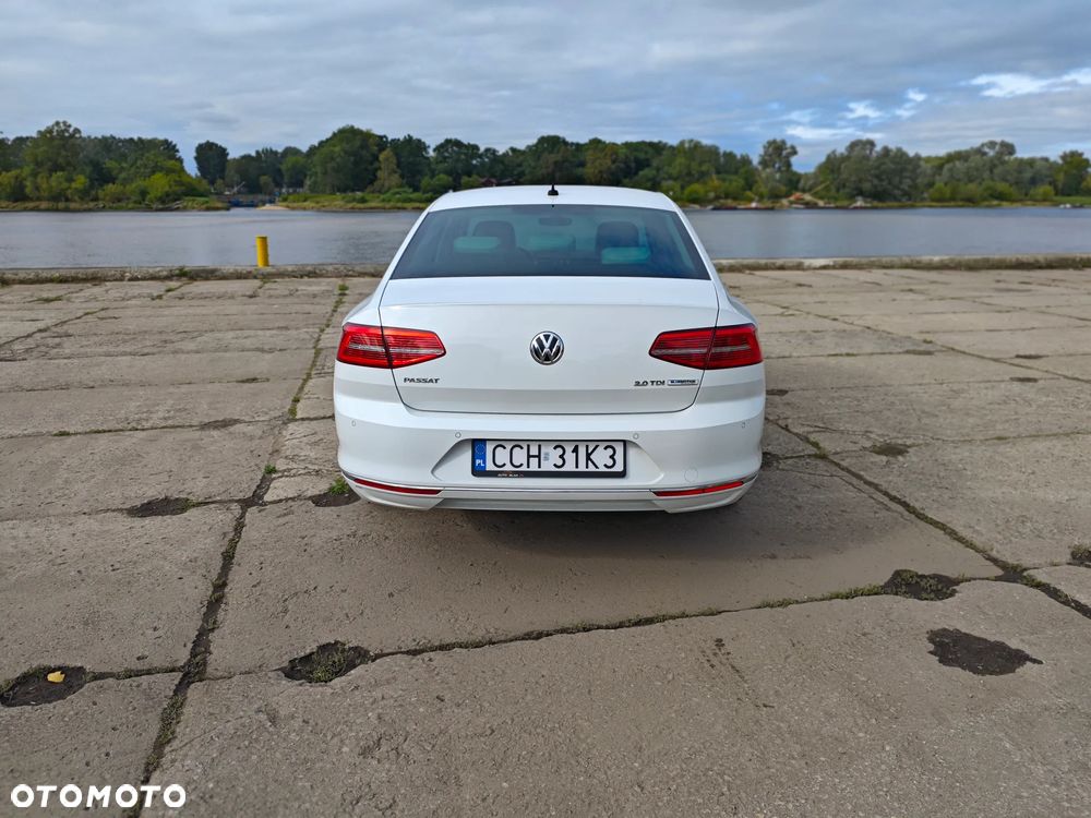 Volkswagen Passat 2.0 TDI BMT Highline DSG - 18