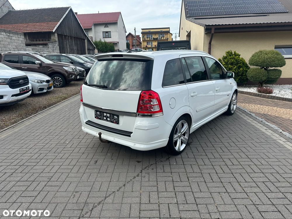Opel Zafira - 4