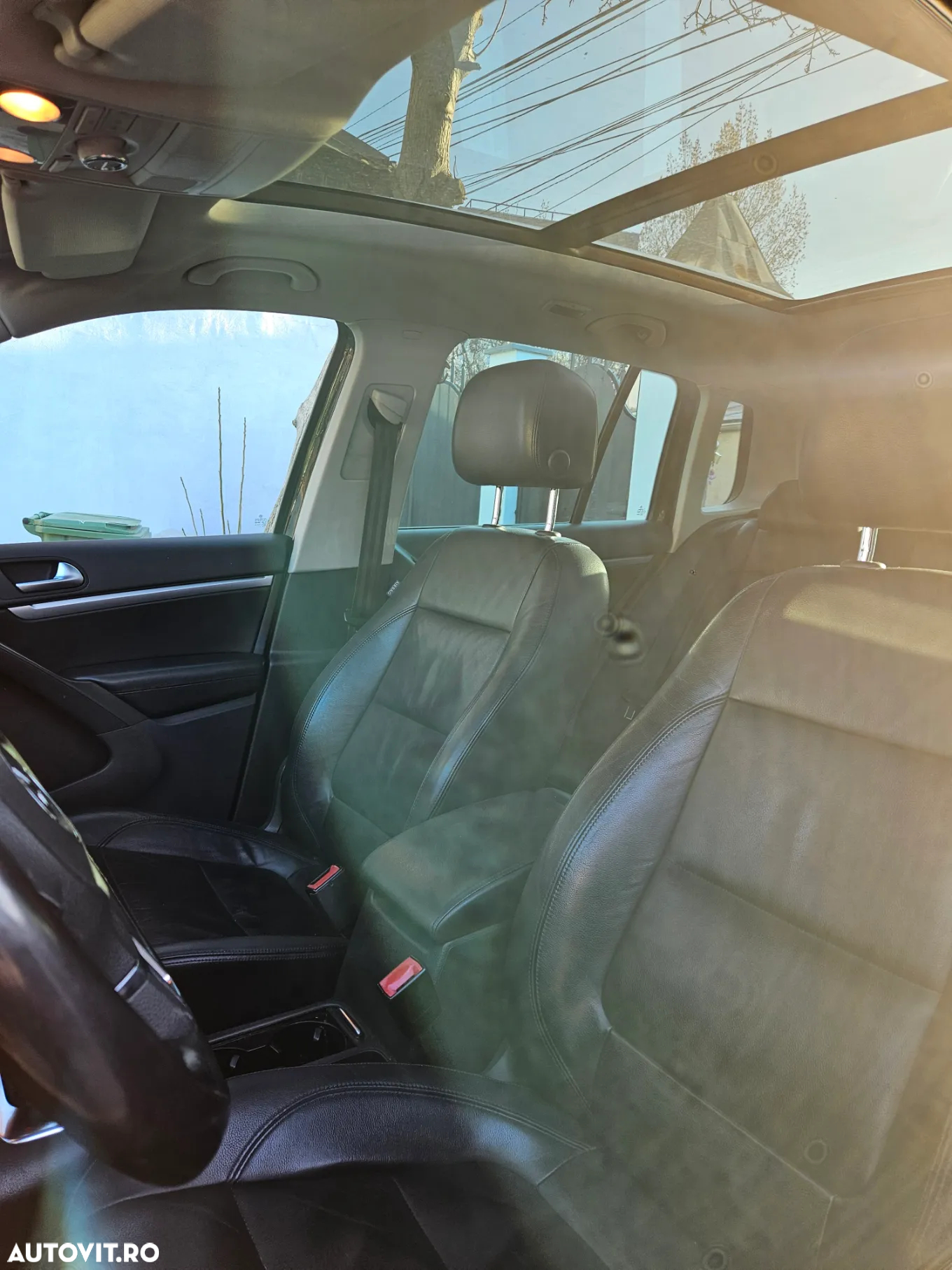 Volkswagen Tiguan 2.0 TDI 4Motion DSG Sport & Style - 9