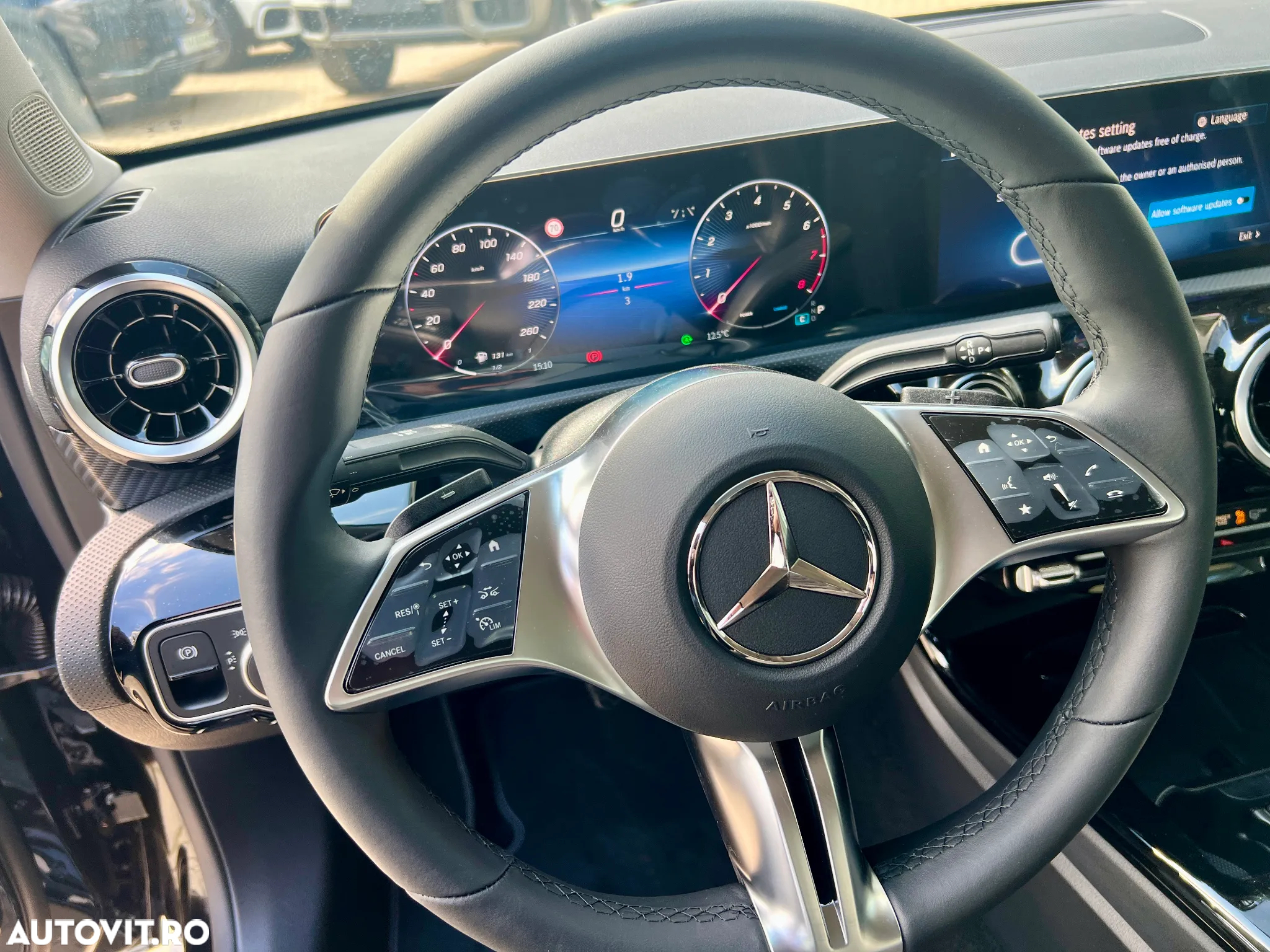 Mercedes-Benz A 180 MHEV 7G-DCT Sedan - 9