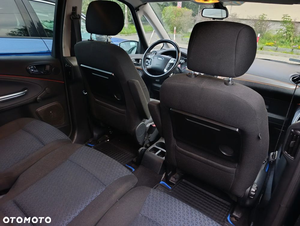 Ford Galaxy 1.8 TDCi Ambiente - 14