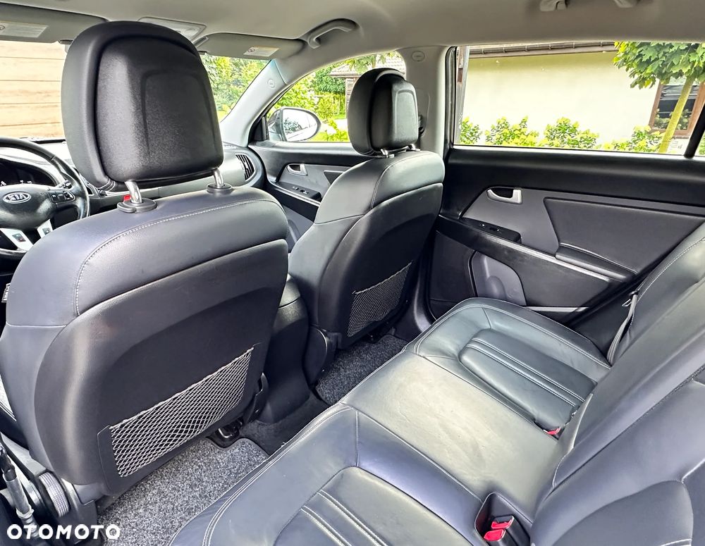 Kia Sportage - 16