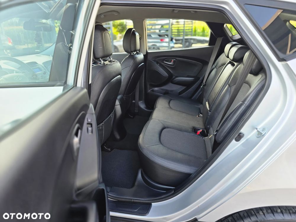 Hyundai ix35 1.6 2WD blue Style - 16