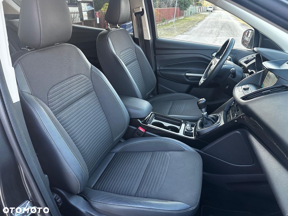 Ford Kuga 1.5 EcoBoost FWD Titanium ASS GPF - 8