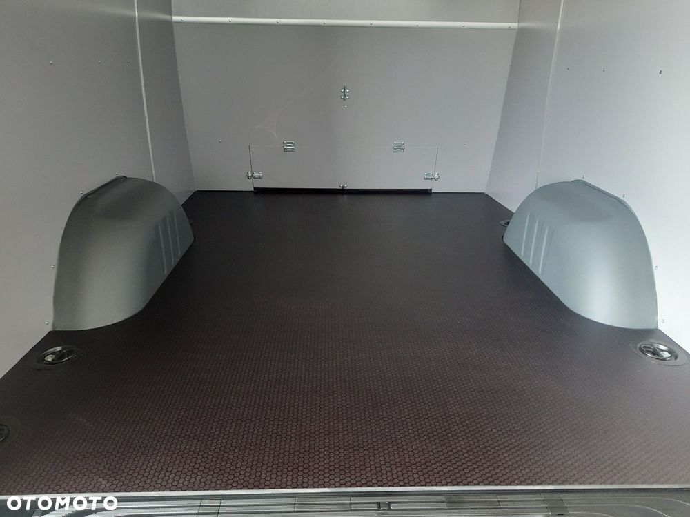 Mercedes-Benz Sprinter 315 CDI furgon 3665 mm - 25