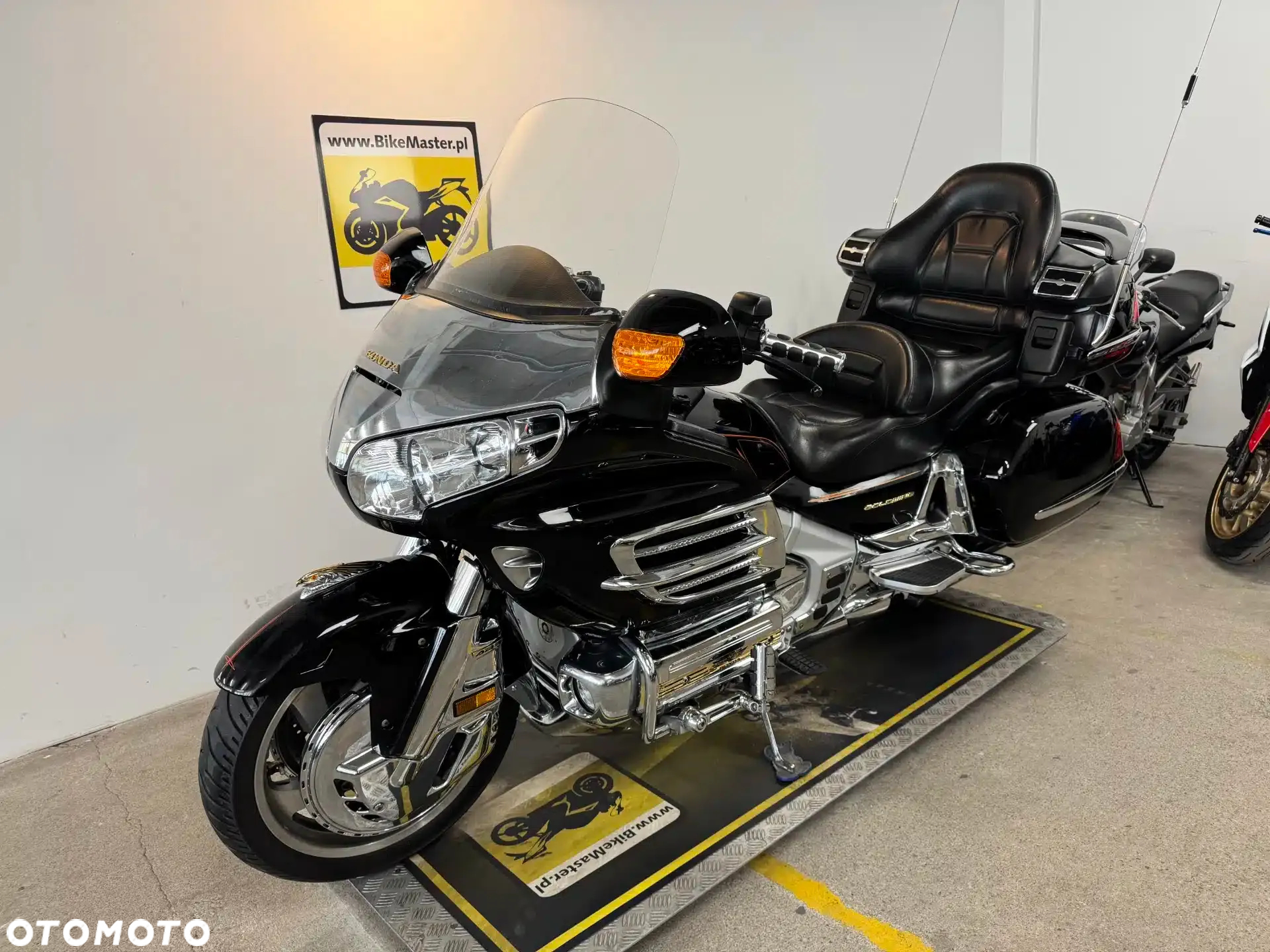 Honda GL - 4
