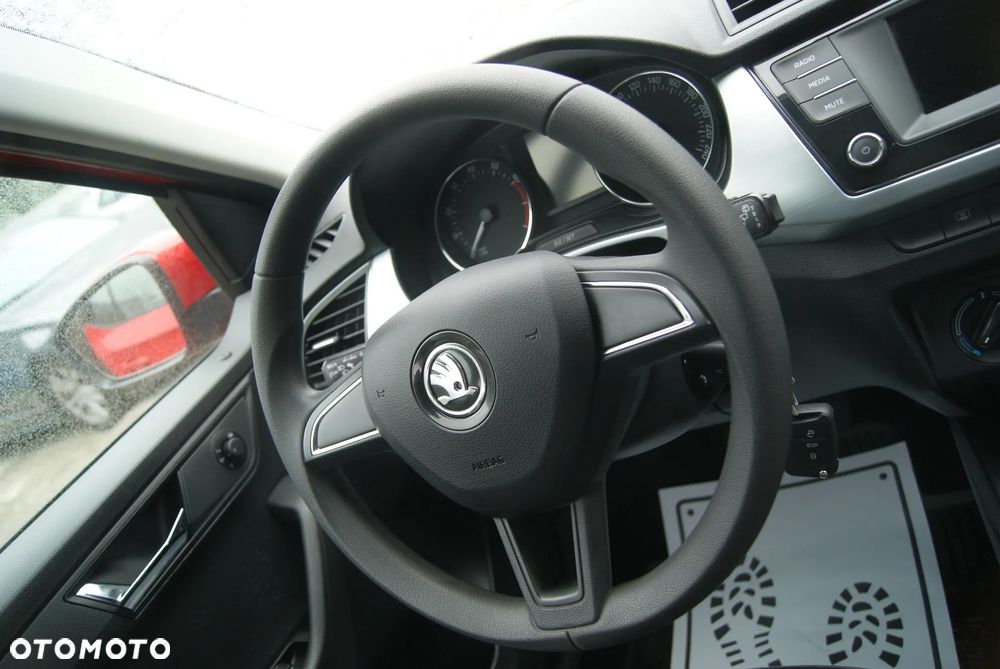 Skoda Fabia 1.0 Ambition - 12