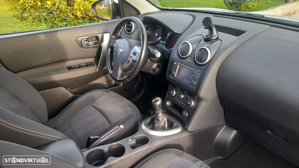 Nissan Qashqai +2 1.5 dCi Tekna Premium 18 - 57