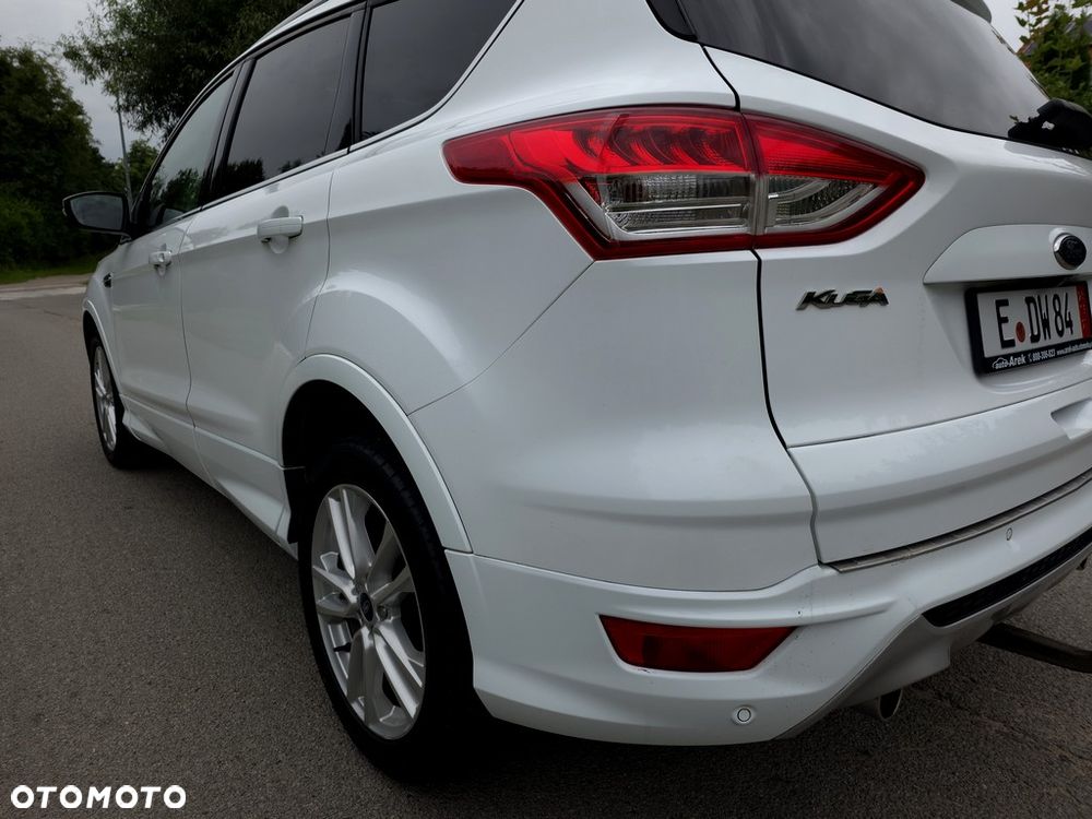 Ford Kuga 2.0 TDCi FWD Titanium - 26