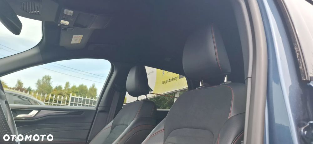 Ford Kuga 1.5 EcoBoost FWD ST-Line X - 12