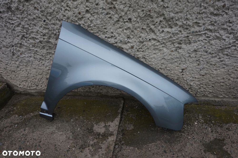BŁOTNIK PRZEDNI PRAWY AUDI A3 8P LIFT LY7E 08/12r - 4