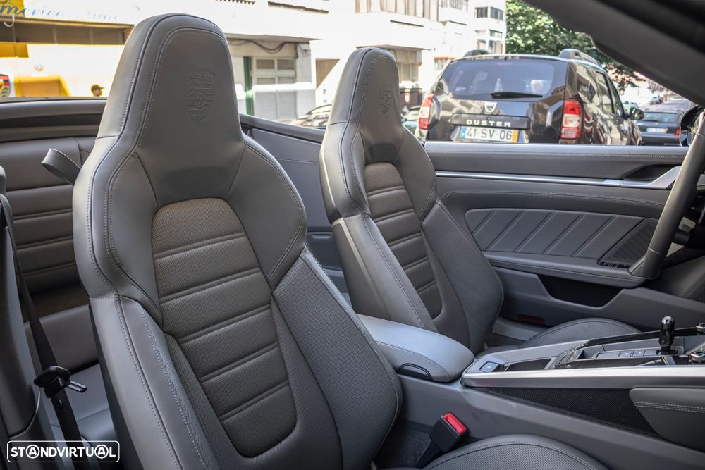 Porsche 911 (992) Turbo S PDK - 38