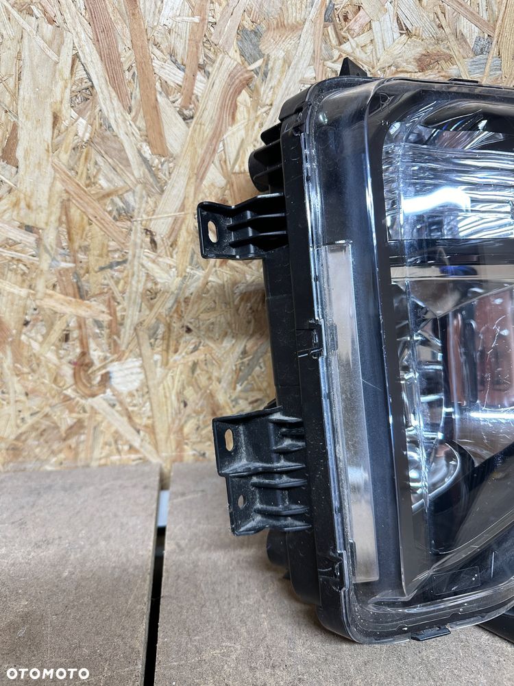 MITSUBISHI L200 HALOGEN PRAWY DRL 8315A058 - 5