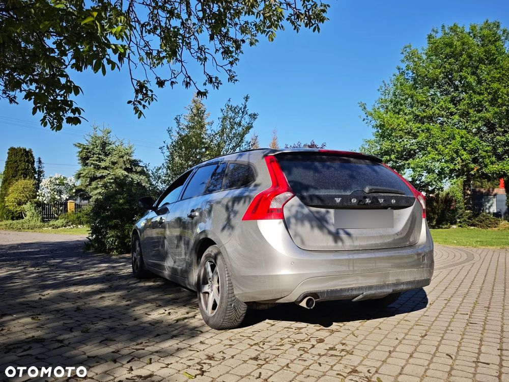 Volvo V60 D2 Kinetic - 5