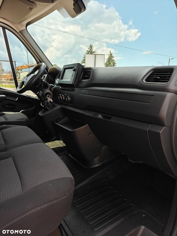 Renault Master - 15