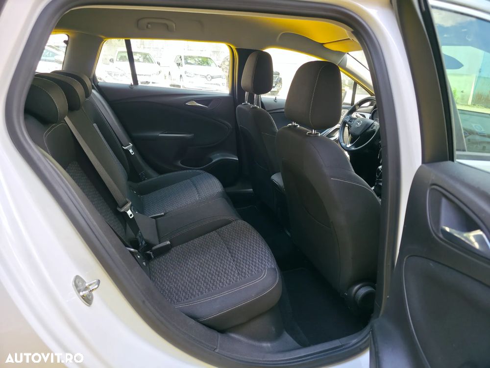 Opel Astra 1.6 CDTI ECOTEC ECOFlex Start/Stop Cosmo - 13