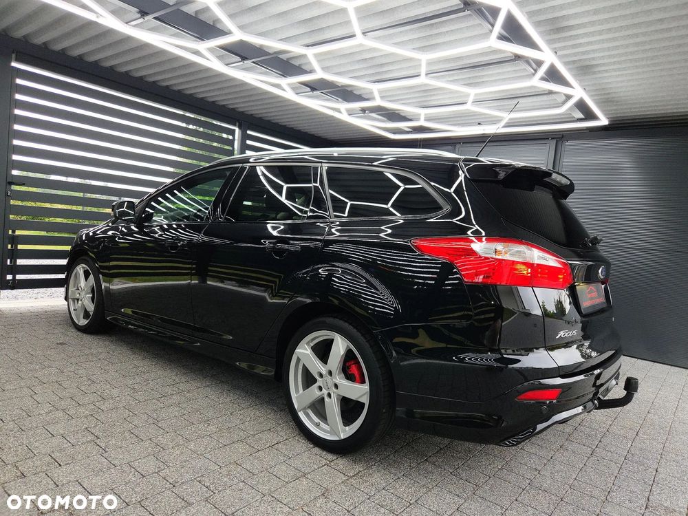 Ford Focus - 21