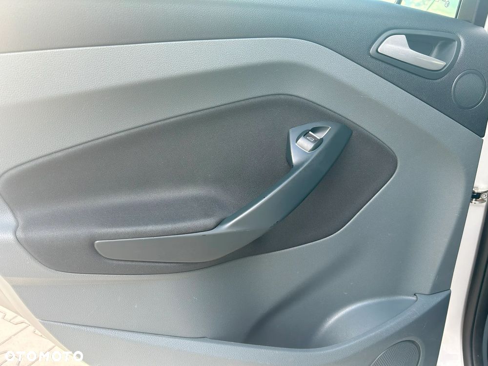 Ford C-MAX - 19