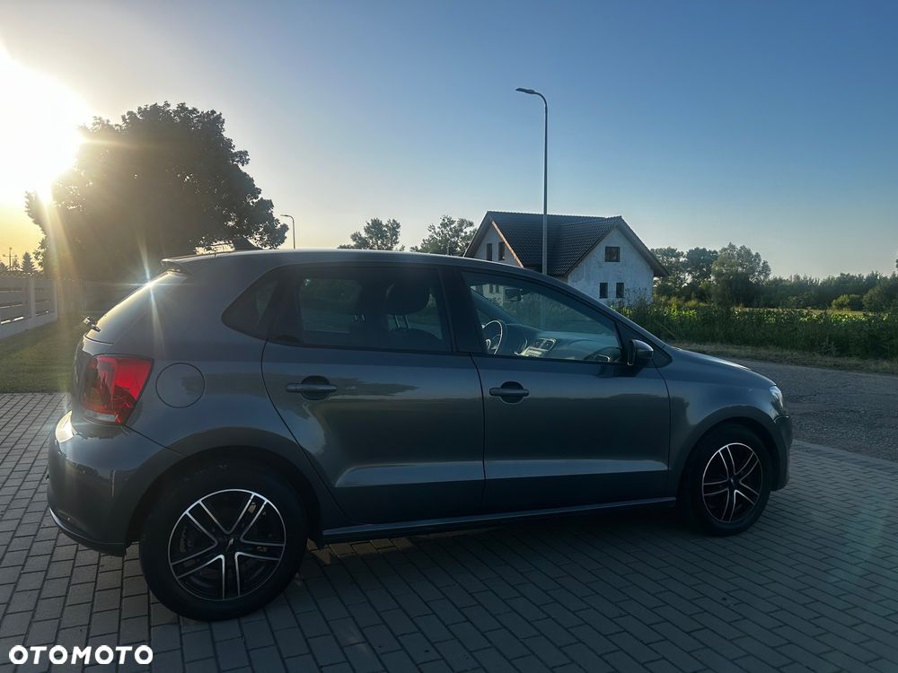 Volkswagen Polo 1.6 TDI DPF Highline - 10