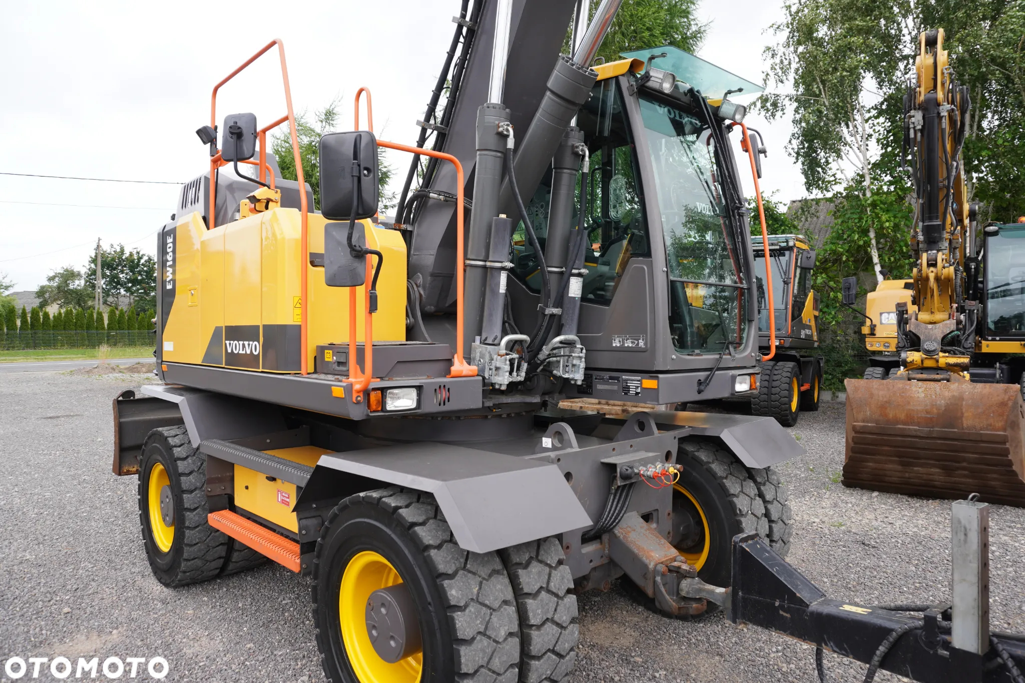 Volvo EW 160 E - 9