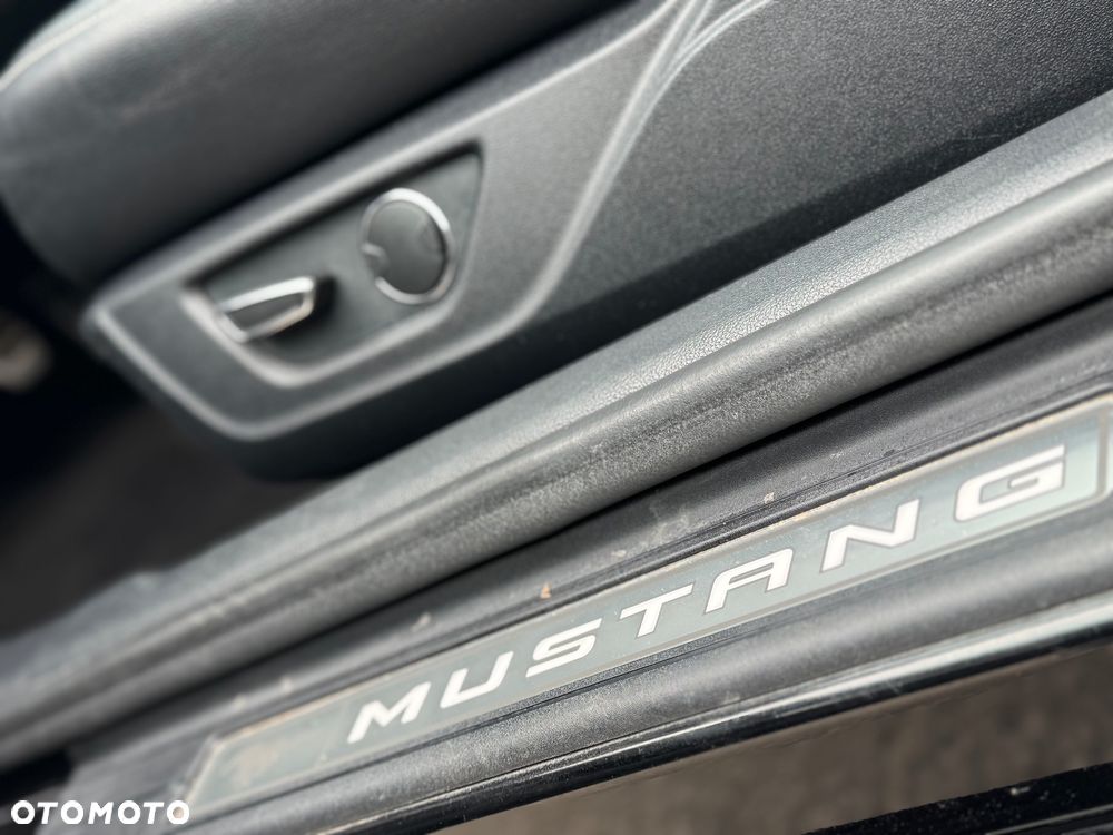 Ford Mustang 2.3 EcoBoost - 22