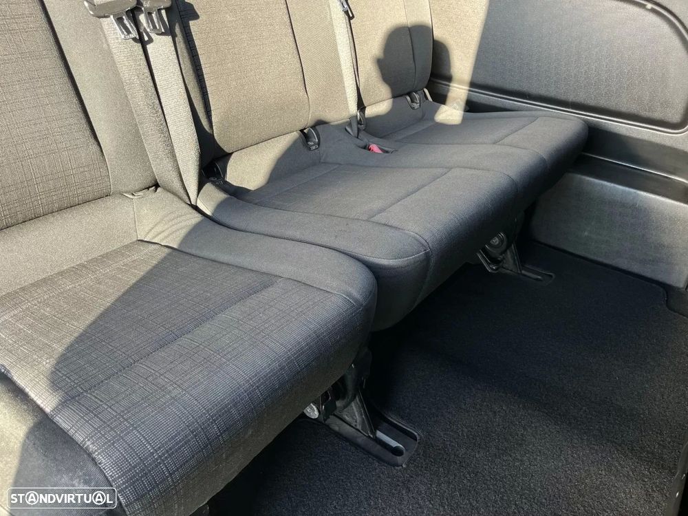 Mercedes-Benz Vito Tourer 114 CDI (BlueTEC) Longa Aut. PRO - 23