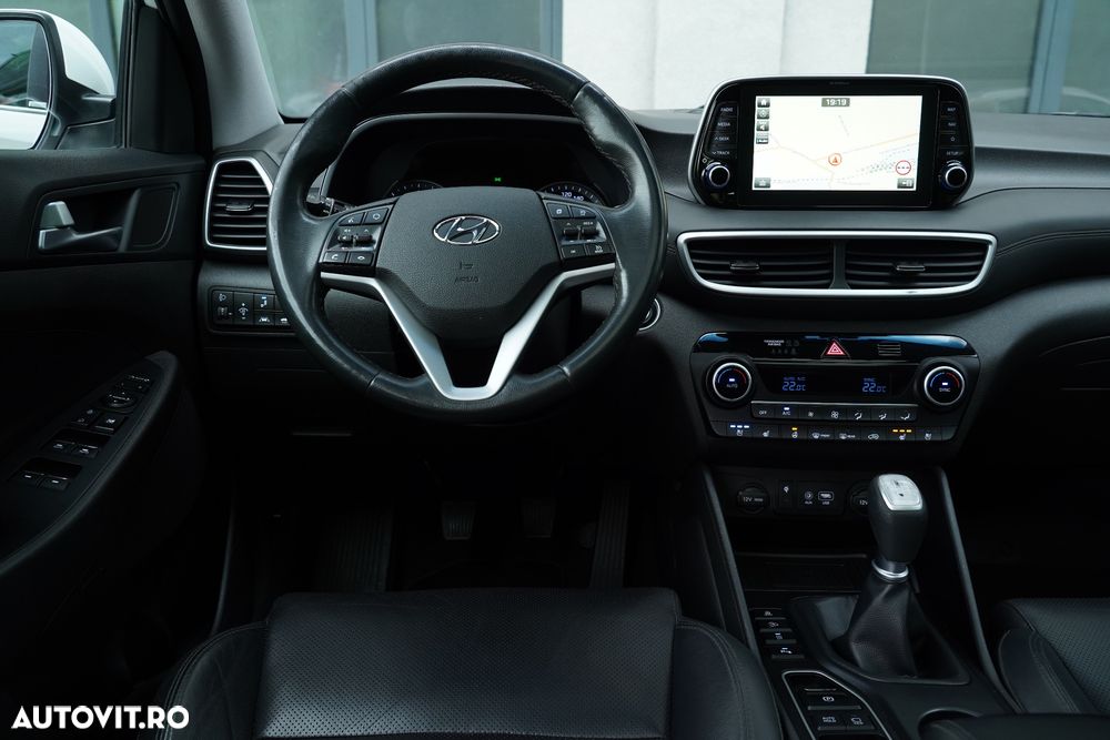 Hyundai Tucson blue 2.0 CRDi 4WD Premium - 17