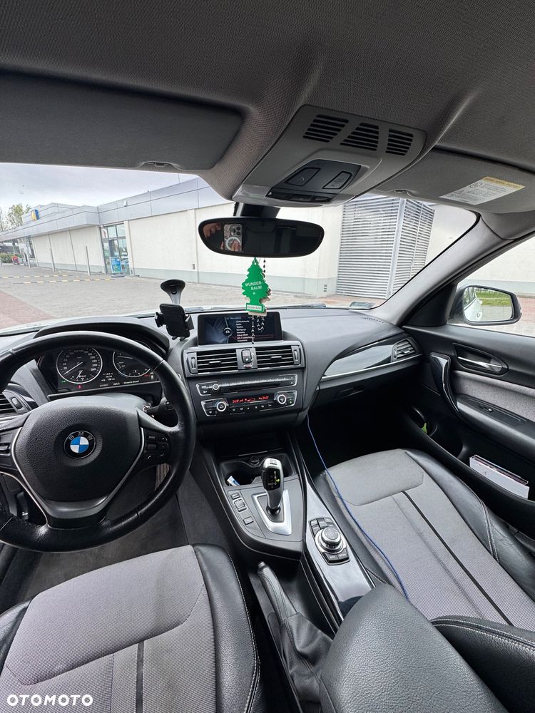 BMW Seria 1 - 22