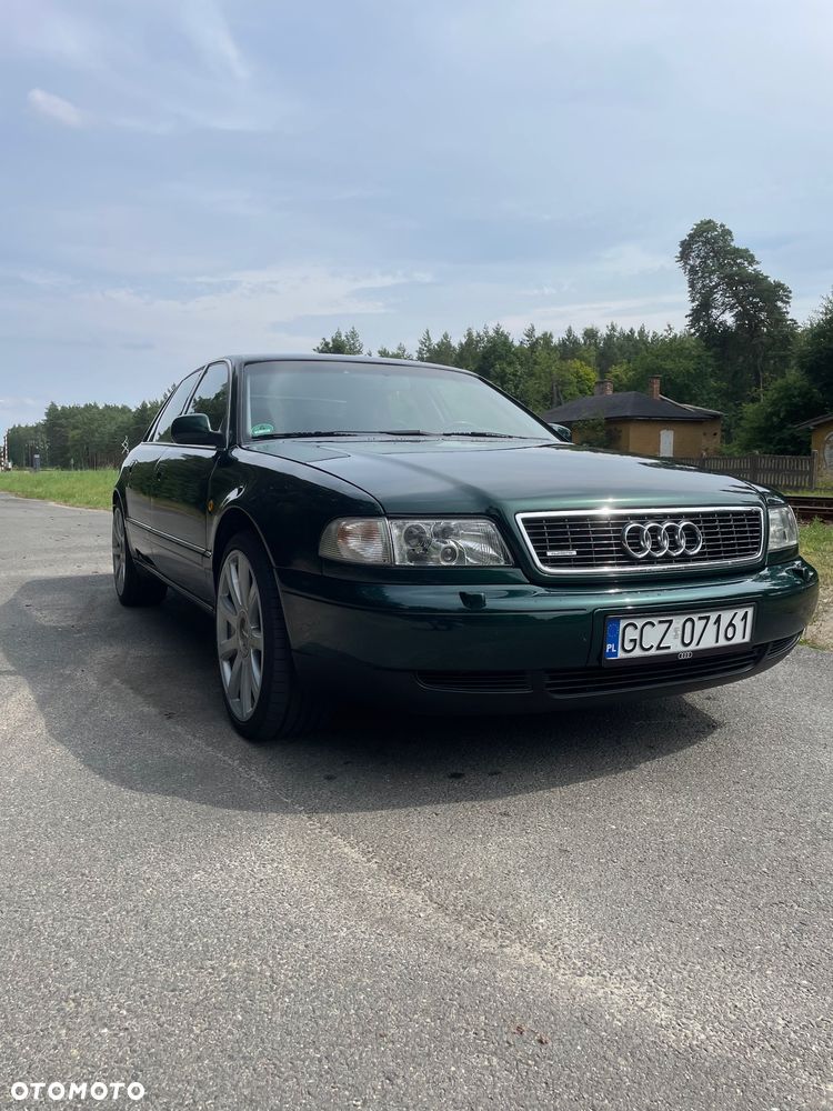 Audi A8 - 3
