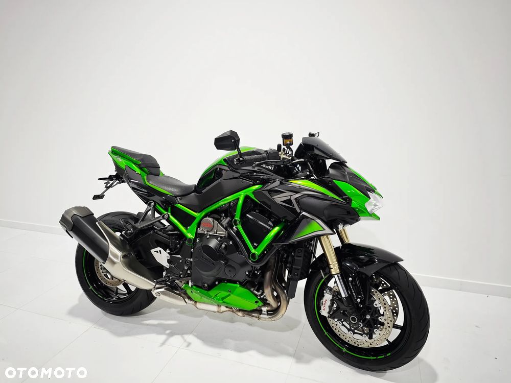 Kawasaki H2 - 8