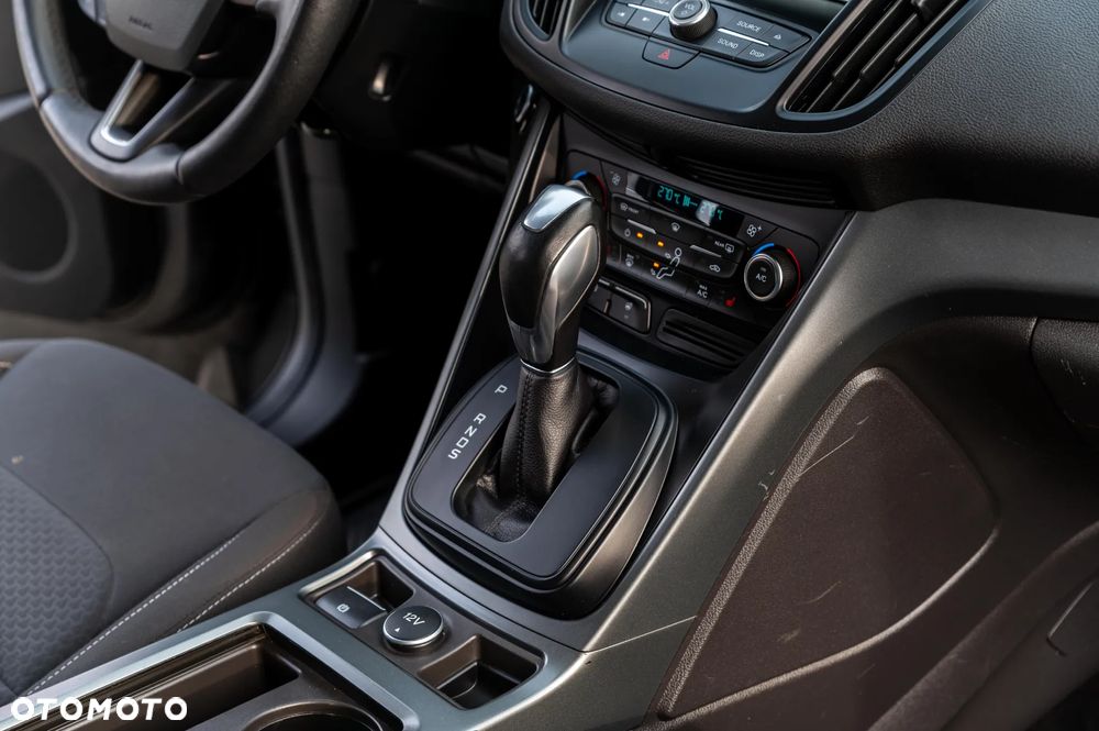 Ford Kuga 1.5 EcoBoost 4x4 Titanium - 29