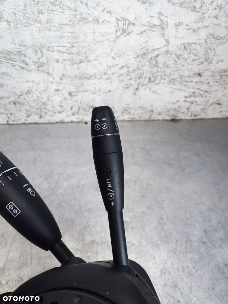 MERCEDES W204 PRZEŁĄCZNIK ZESPOLONY MANETKI A2049000304 - 7