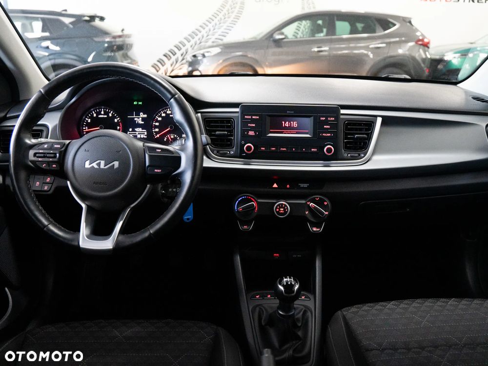 Kia Rio 1.2 L - 26