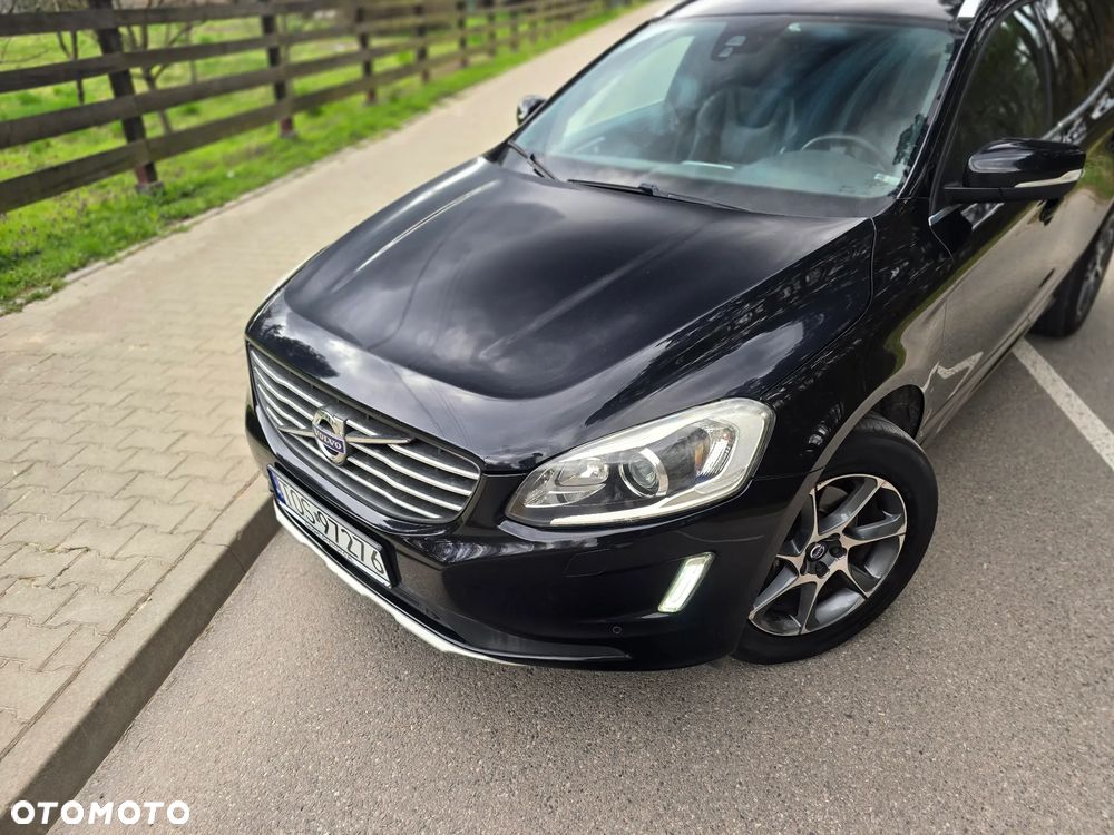 Volvo XC 60 D4 Drive-E Ocean Race - 36
