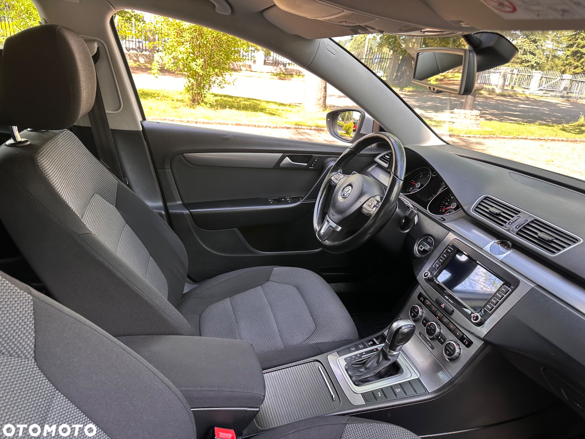 Volkswagen Passat 2.0 TDI Comfortline DSG - 12
