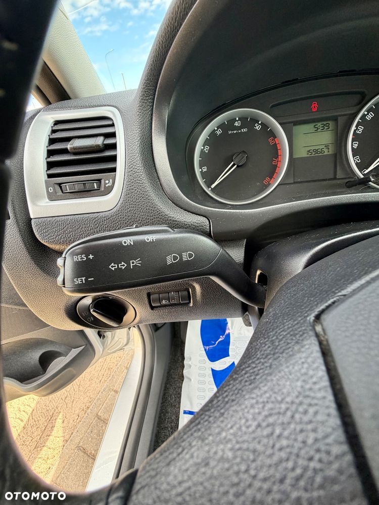 Skoda Fabia 1.4 16V Style - 6