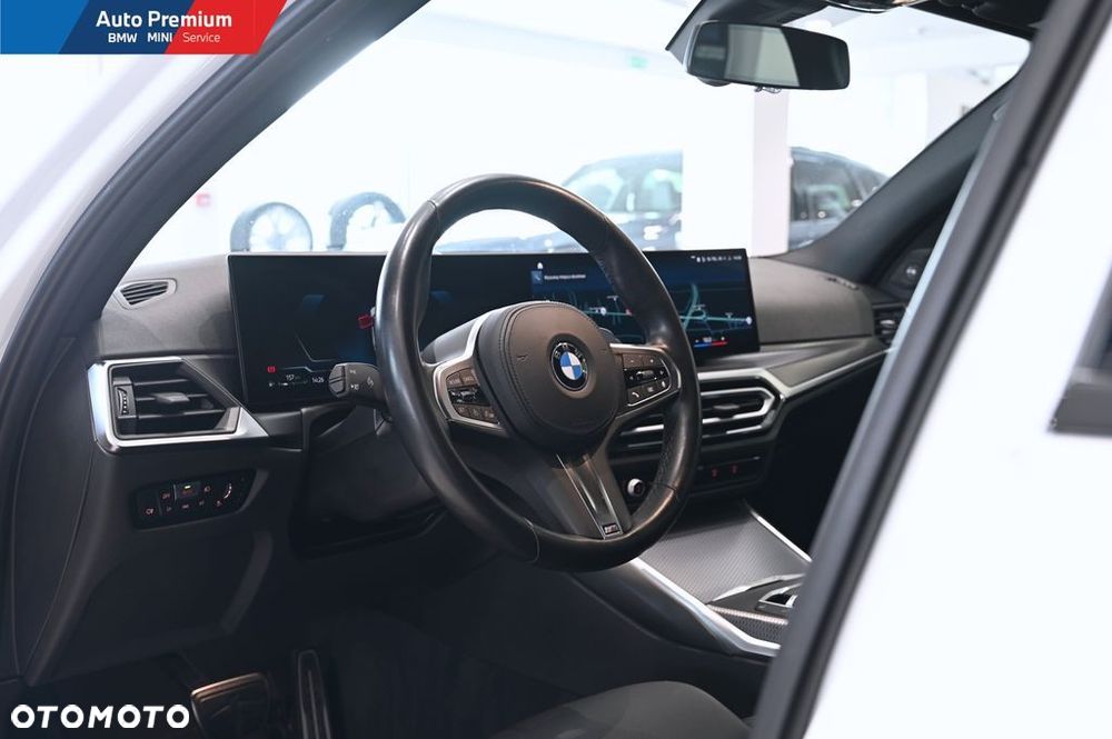 BMW Seria 3 330d xDrive MHEV - 6