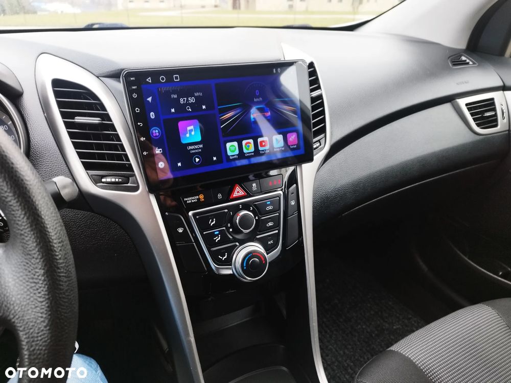 Hyundai i30 blue 1.4 Style - 38