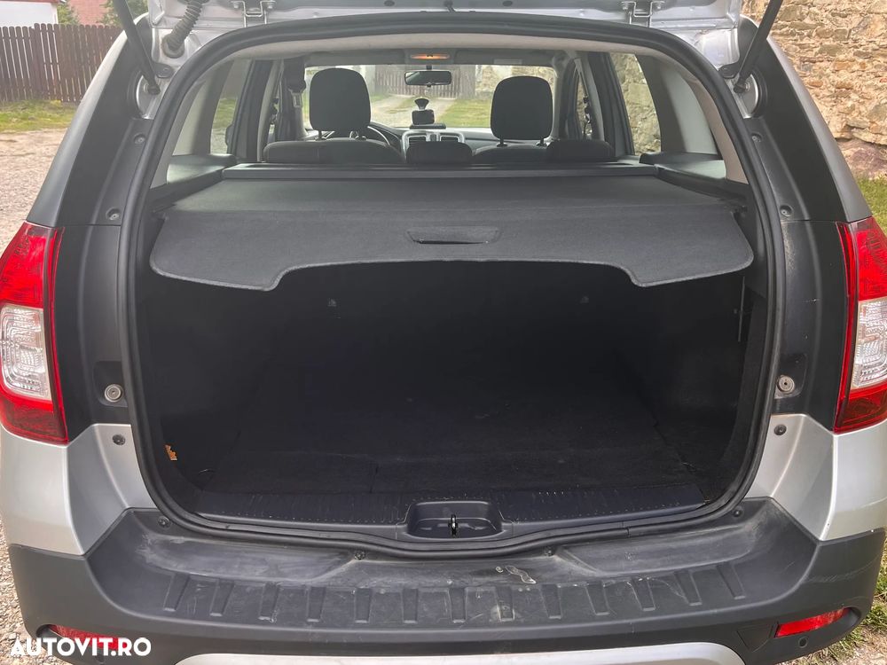 Dacia Logan MCV Blue dCi 95 Stepway - 11