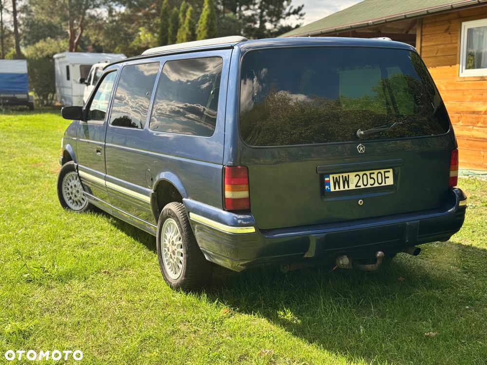 Chrysler Town & Country 3.8L LXi - 4