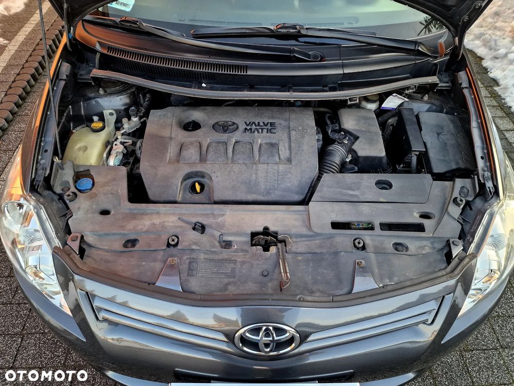Toyota Auris 1.6 Premium - 32