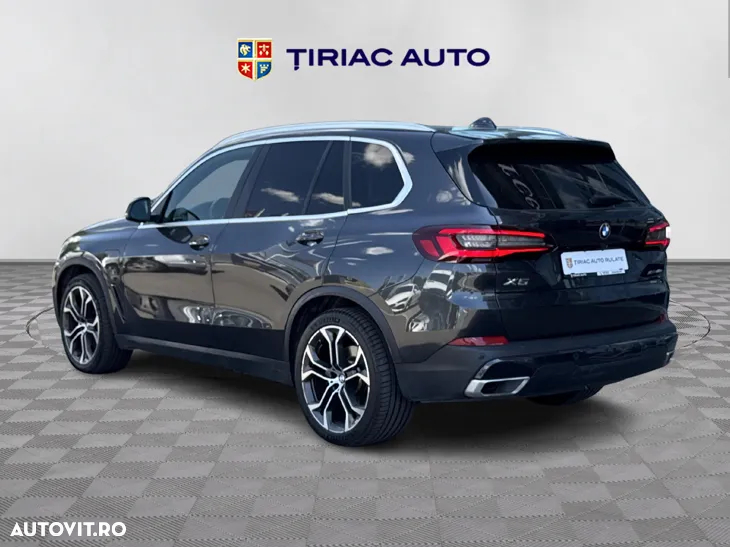 BMW X5 xDrive45e - 4