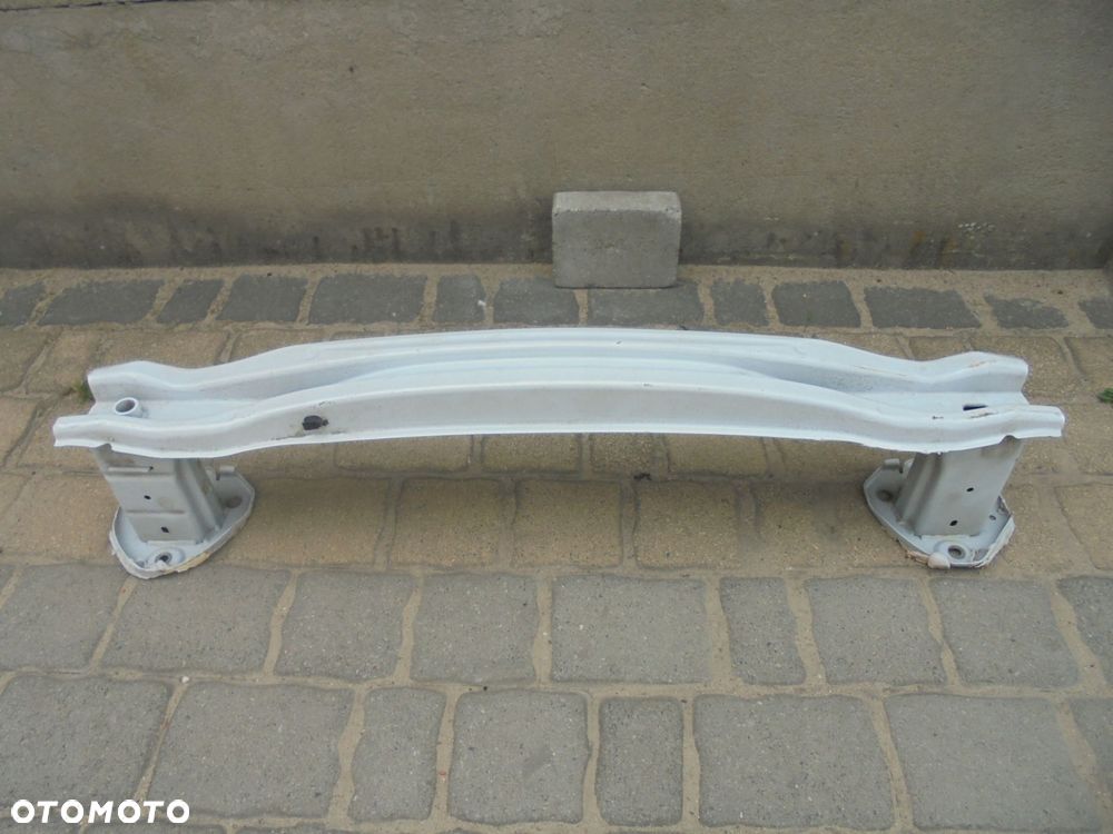 opel mokka lift 16r> - belka tylna - 1