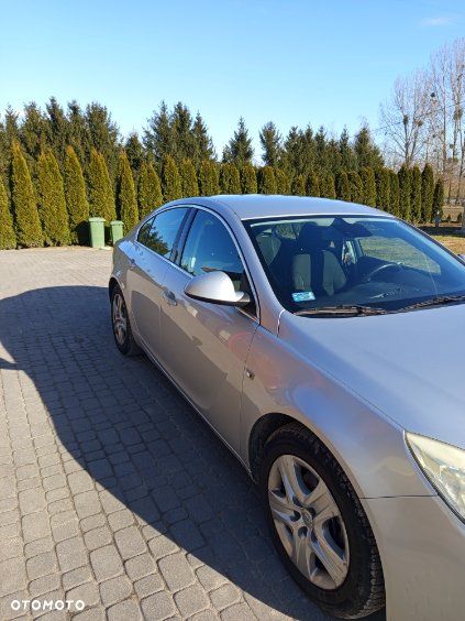 Opel Insignia 1.8 - 2