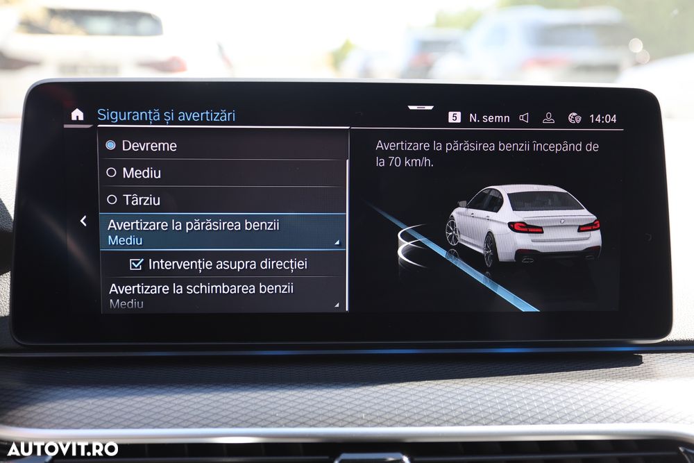 BMW Seria 5 530e Aut. M Sport Edition - 32