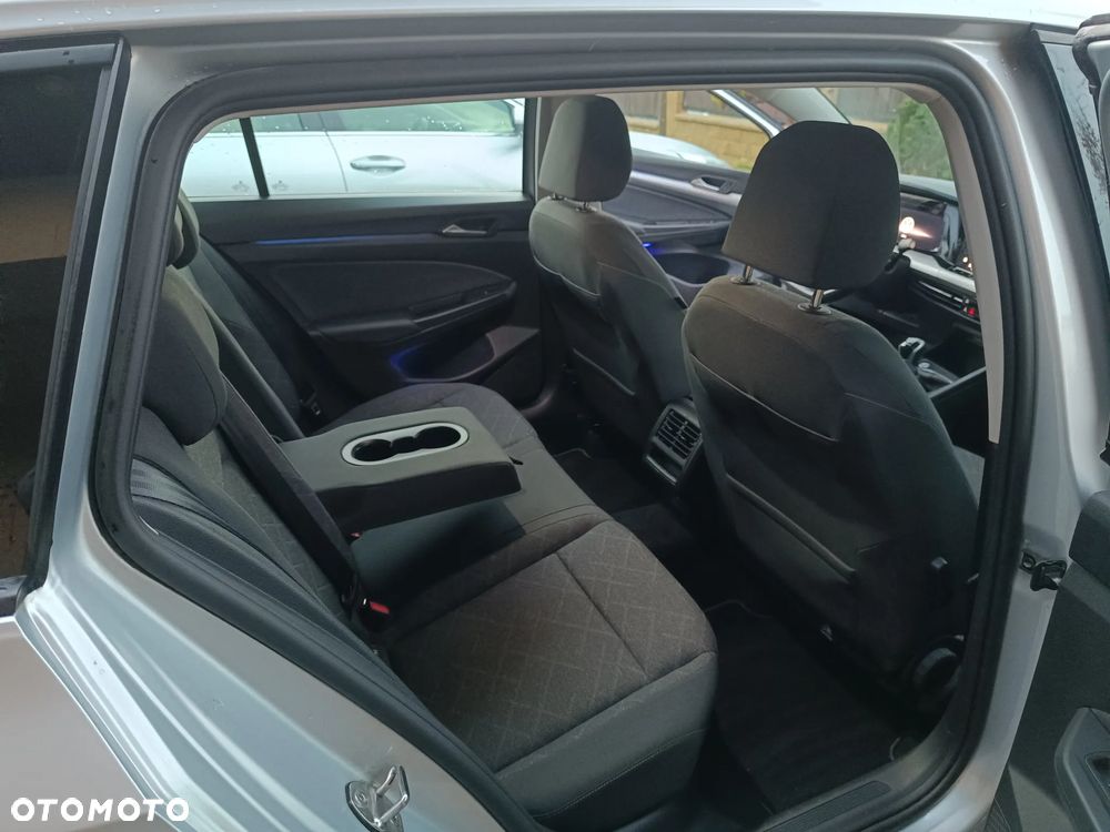 Volkswagen Golf 1.5 TSI EVO Life - 17