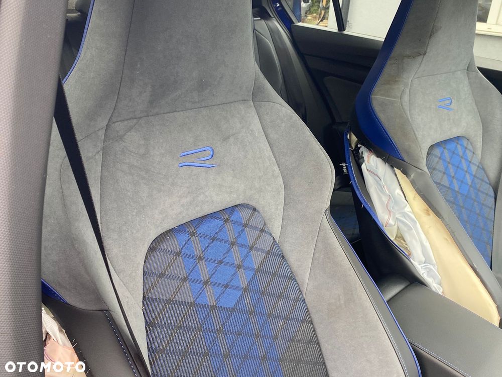 Volkswagen Golf 2.0 TSI 4Motion R DSG - 30