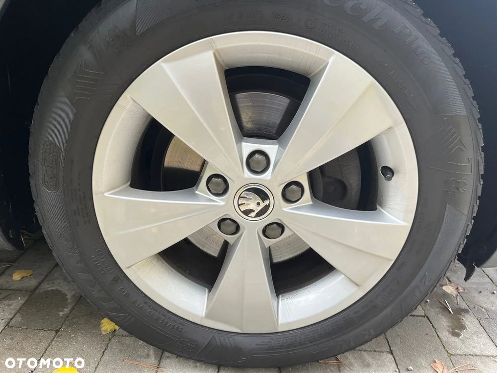 Skoda Octavia 1.4 TSI Ambition - 32